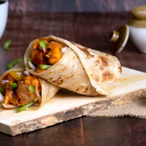 Schezwan Chicken Roll online